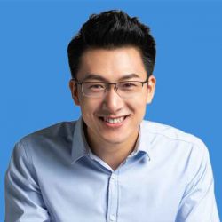 Sr. Jia Sun, Director de Recursos Humanos